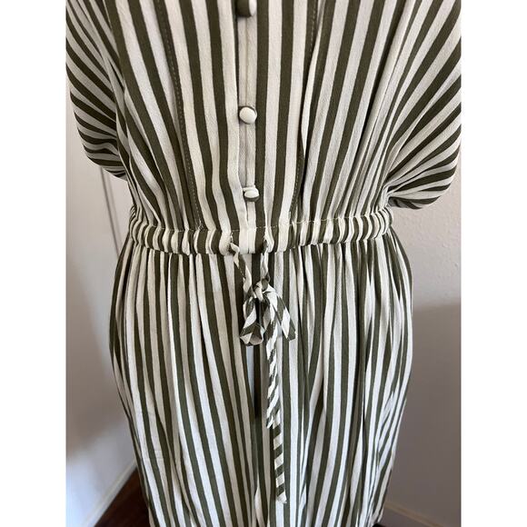 h&m White & Green Vertical Stripe Short Sleeve Drawstring Waist Midi Dress - 4 - Picture 11 of 12
